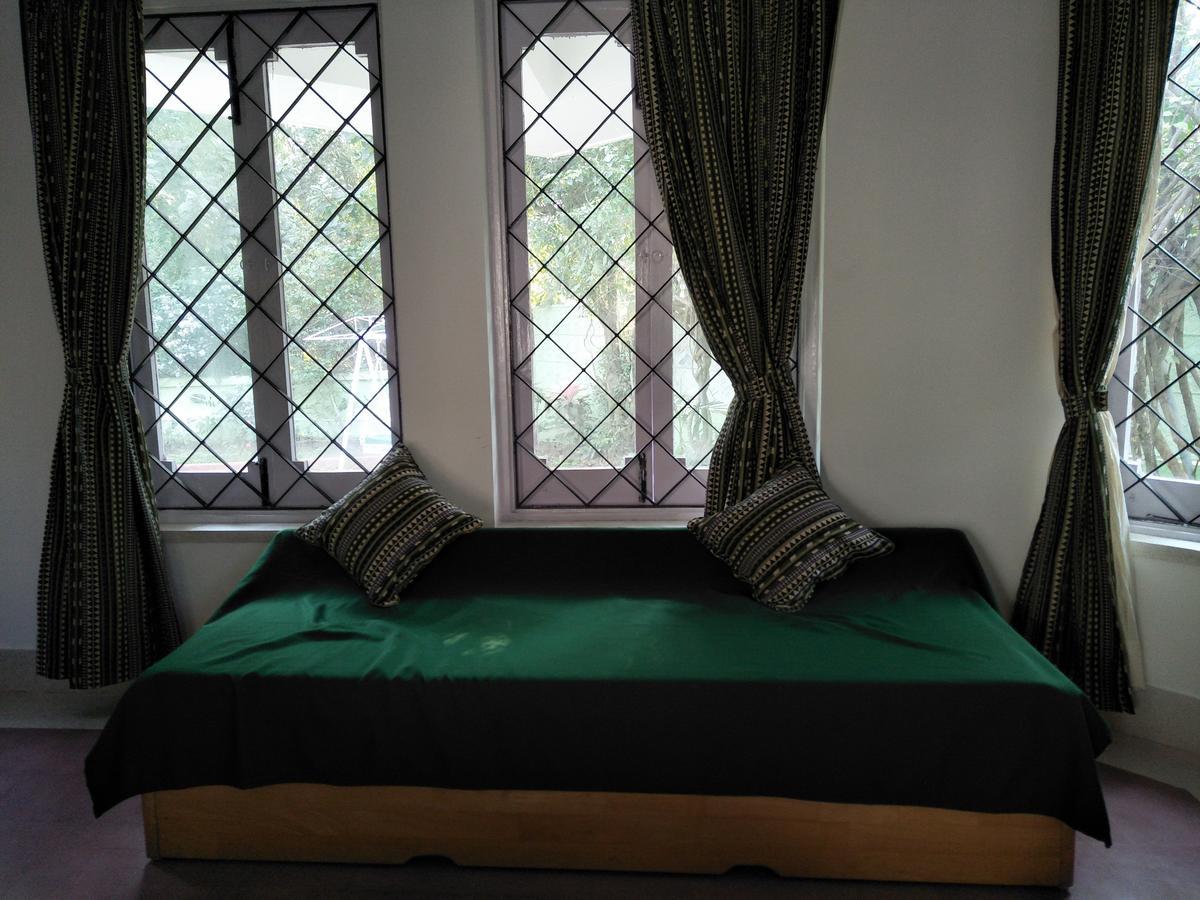 Aayesh Bed & Breakfast Shānti Niketan Exteriér fotografie